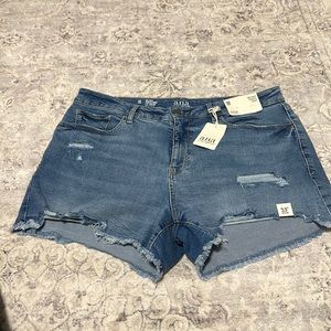 A.n.a Jean shorts